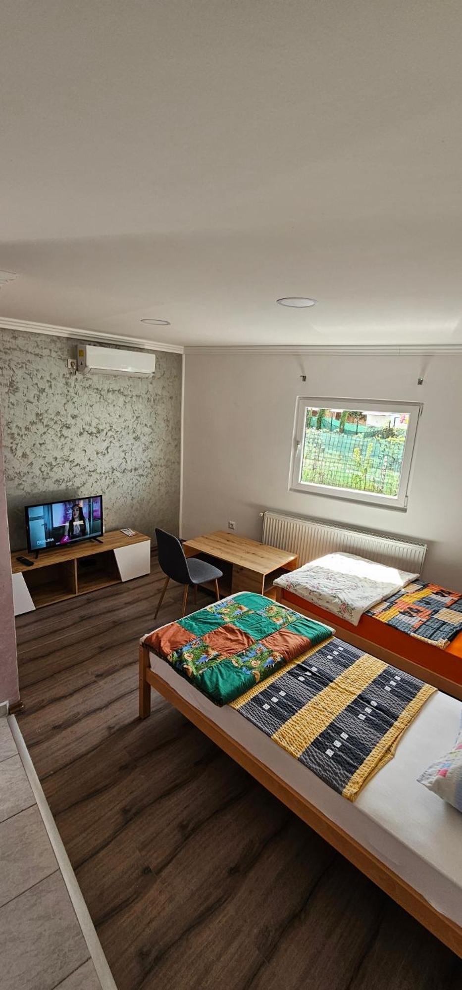 Apartmani Roki Τούζλα Εξωτερικό φωτογραφία